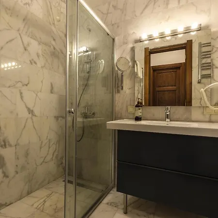 The Nomad Old Aparthotel 4*