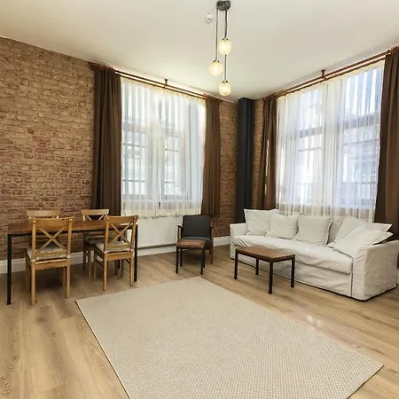 Aparthotel The Nomad Old