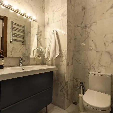 Aparthotel The Nomad Old 4*