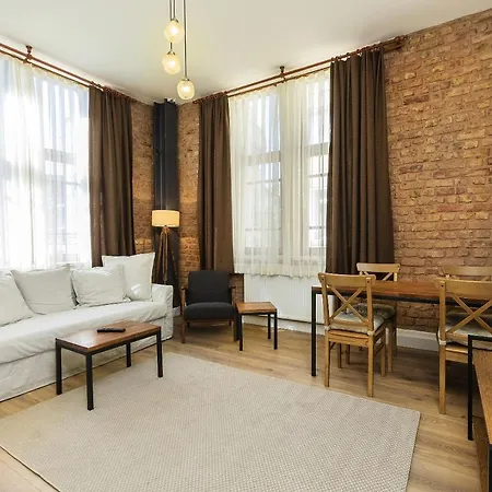 Aparthotel The Nomad Old