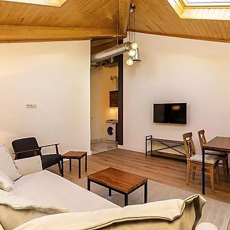 Apart-hotel The Nomad Old