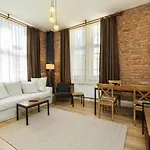 Aparthotel The Nomad Old